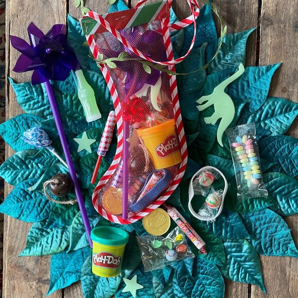 SALE! Retro- Old Time Christmas/Holiday Stockings! - Picture 8 of 15